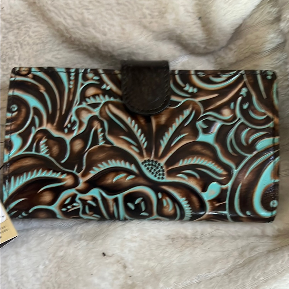 Rare! Gorgeous new with tags Embossed Floral Wallet in Brown and Teal Leather